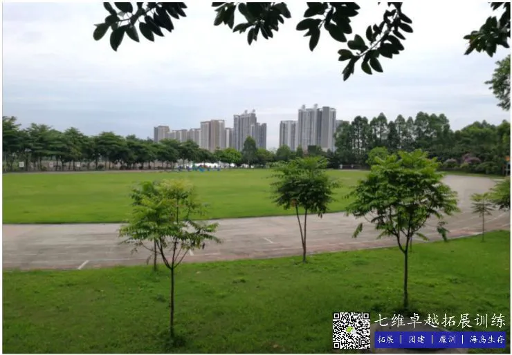 哪里有适合初学者的篮球进步课程?_1